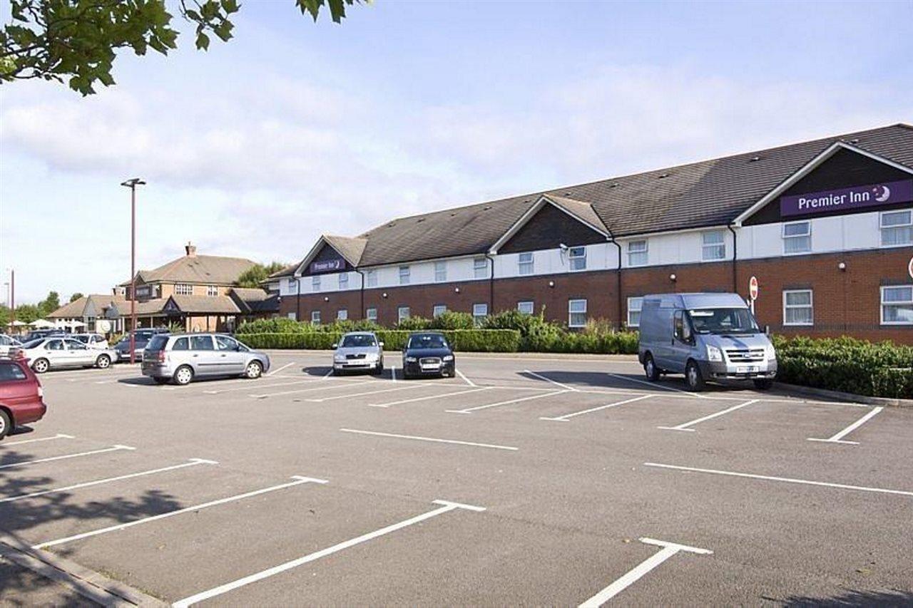Premier Inn Bristol South Kültér fotó